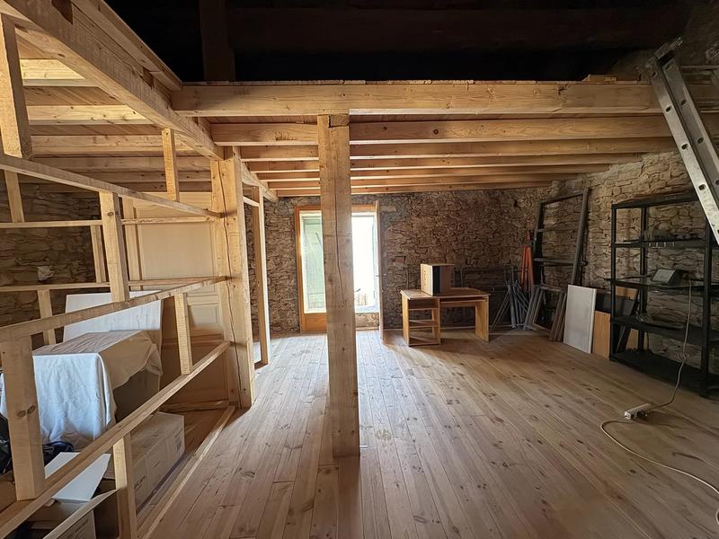 Maison - 97 m² - 2 pièces