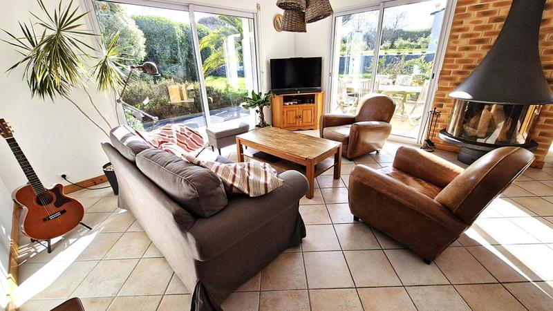 Maison - 177 m² - 7 pièces