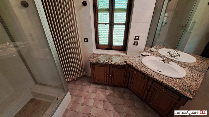 Maison ancienne - 190 m² - 6 pièces