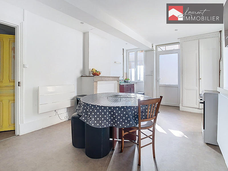 Appartement - 79 m² - 3 pièces