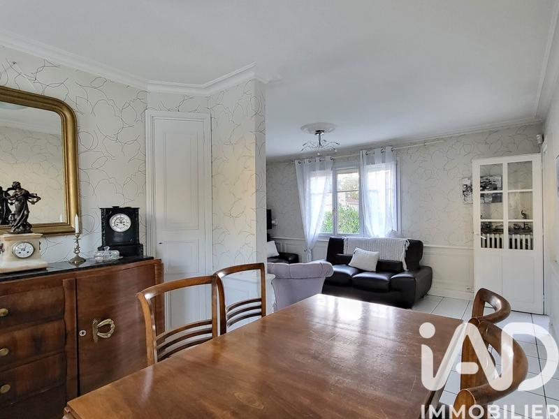 Maison - 74 m² - 5 pièces