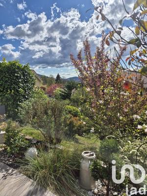 Maison - 122 m² - 5 pièces