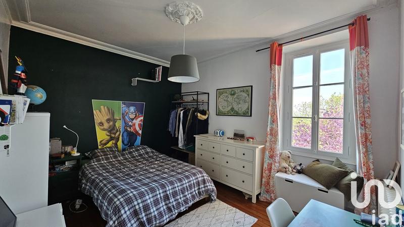 Maison de ville - 160 m² - 9 pièces