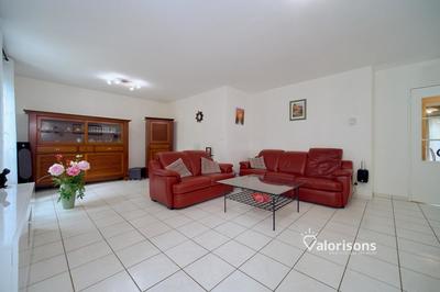 Appartement - 82 m² - 4 pièces