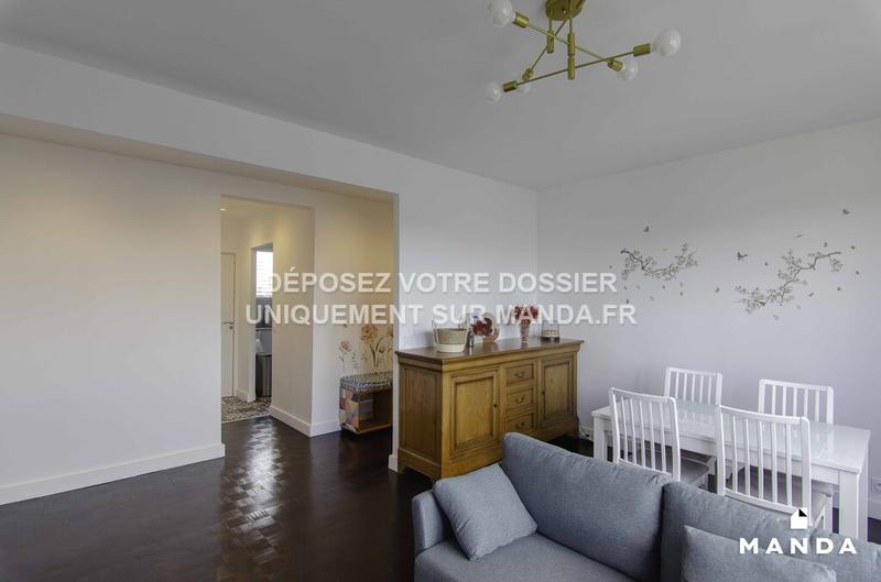 Chambre - 12 m² - 4 pièces