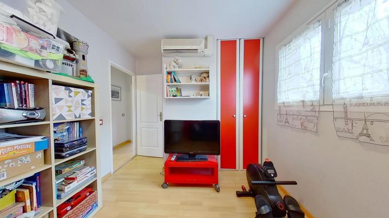 Maison - 141 m² - 6 pièces