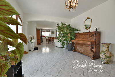 Maison - 149 m² - 5 pièces