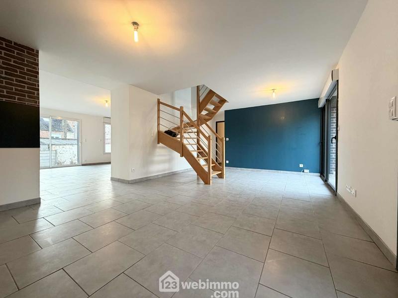 Maison - 98 m² - 5 pièces