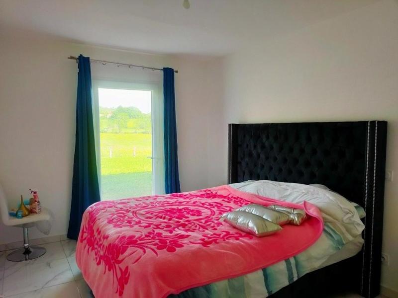 Maison - 160 m² - 7 pièces