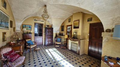 Maison - 201 m² - 7 pièces