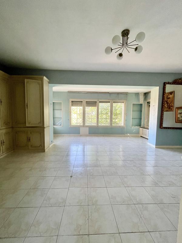 Maison - 150 m² - 4 pièces