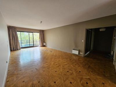 Appartement - 126 m² - 5 pièces