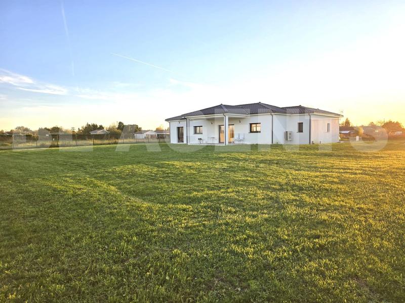 Maison - 145 m² - 5 pièces