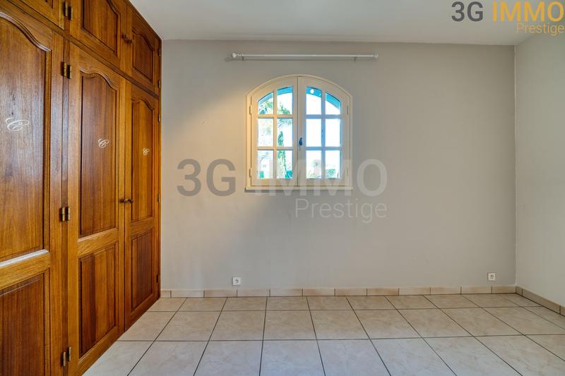 Villa - 209 m² - 8 pièces