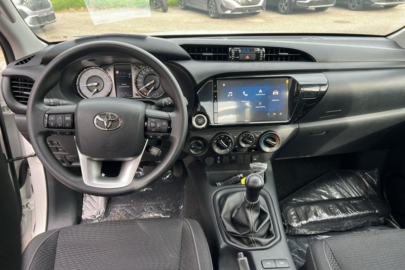 Toyota Hilux 2.8 204 X-Tra Cab le Cap