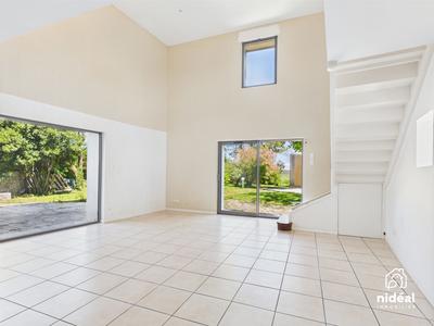 Mas - 166 m² - 7 pièces