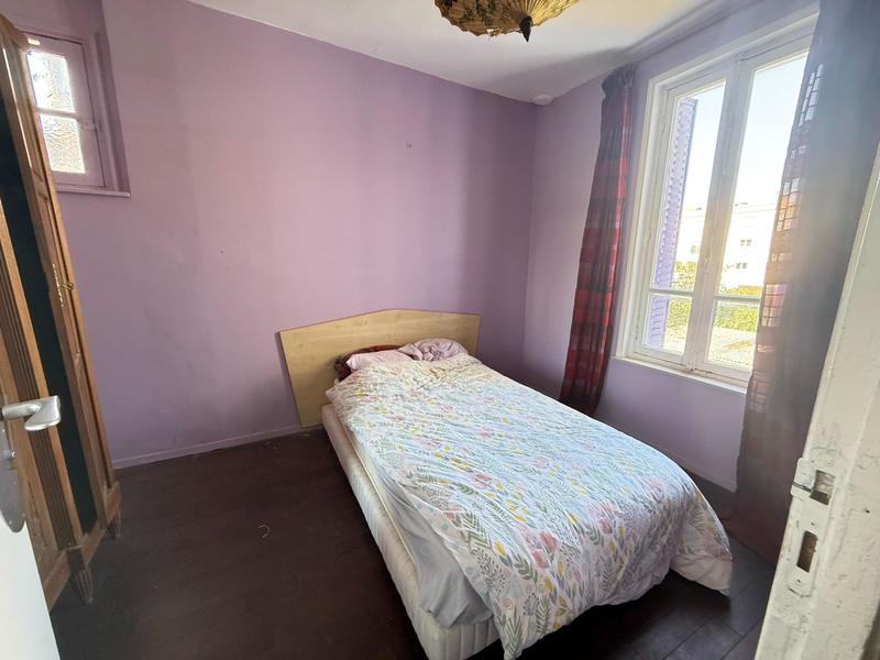 Maison - 196 m² - 10 pièces