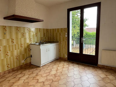 Maison - 85 m² - 4 pièces