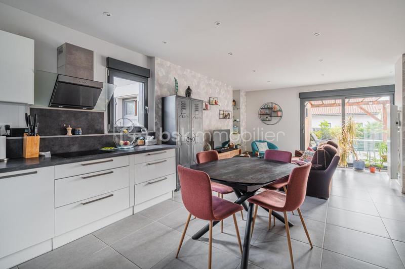 Maison de ville - 120 m² - 5 pièces