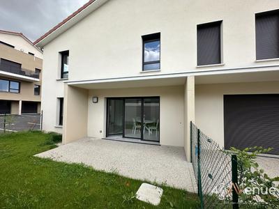 Maison - 97 m² - 4 pièces