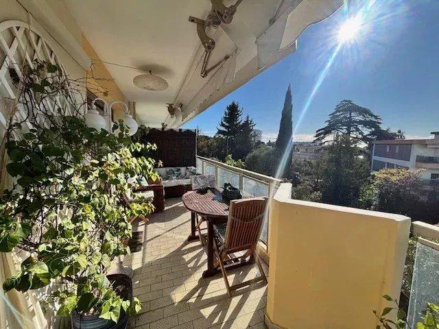 Appartement - 78 m² - 3 pièces