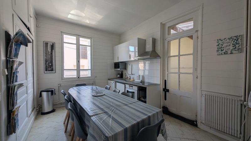 Maison de ville - 155 m² - 10 pièces