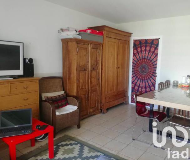 Appartement - 79 m² - 4 pièces