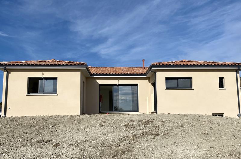 Maison - 94 m² - 4 pièces