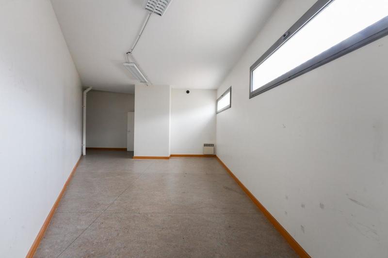 Bureau - 450 m²