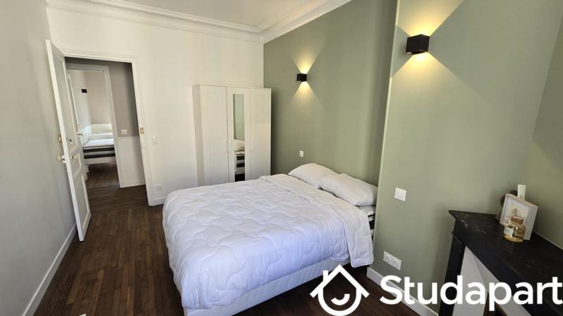 Chambre - 14 m² - 1 pièce