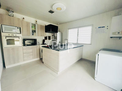 Maison - 54 m² - 4 pièces