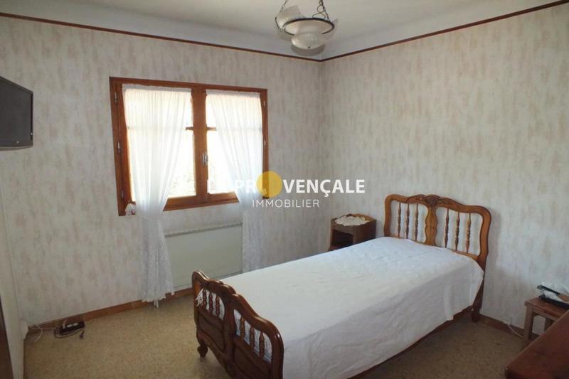 Villa - 90 m² - 4 pièces