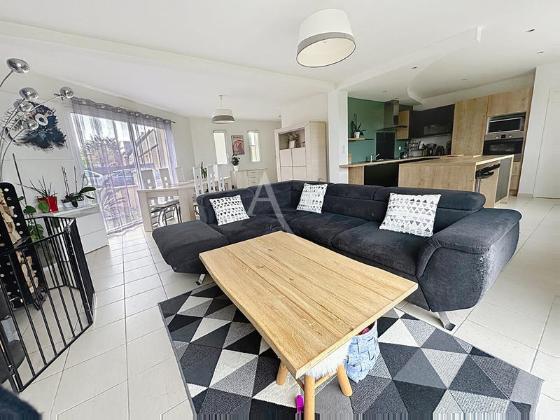 Maison - 125 m² - 5 pièces