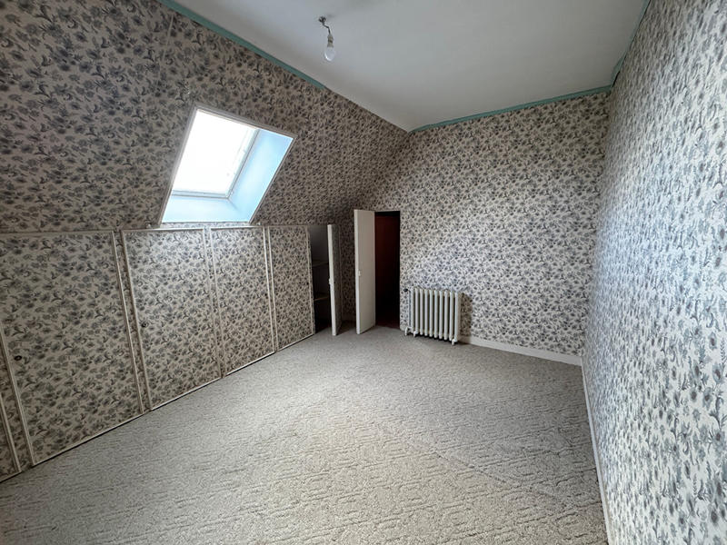 Maison - 112 m² - 7 pièces