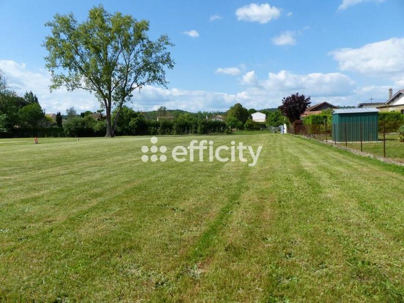 Maison - 200 m² - 5 pièces