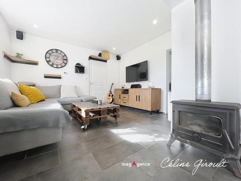 Maison en pierre - 130 m² - 5 pièces