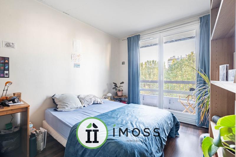 Appartement - 80 m² - 4 pièces