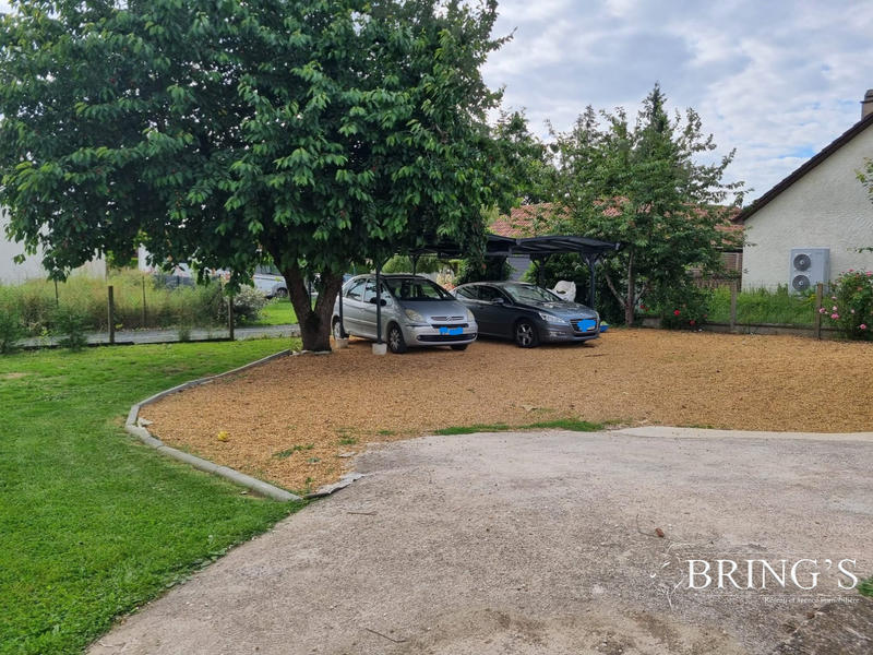 Maison - 120 m² - 6 pièces