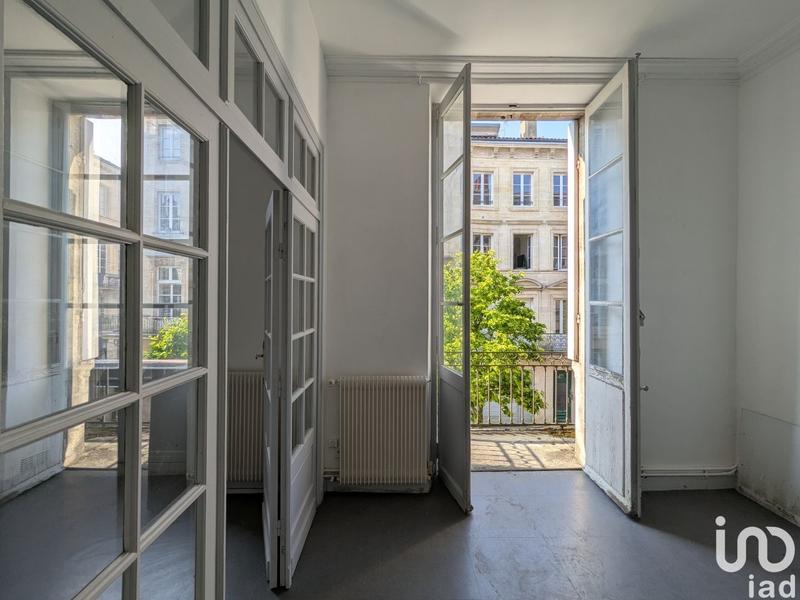 Maison - 252 m² - 11 pièces