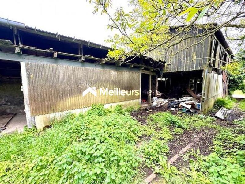 Maison - 140 m² - 9 pièces