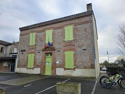 Maison - 98 m² - 4 pièces