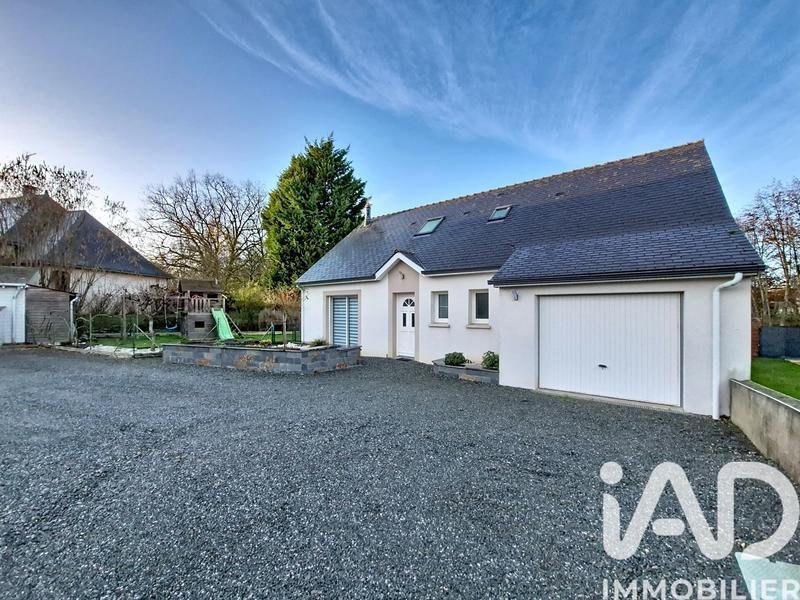 Maison - 140 m² - 5 pièces