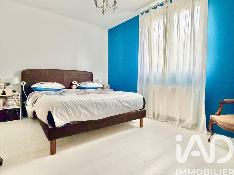 Maison - 101 m² - 5 pièces