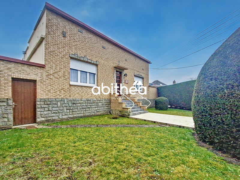 Maison - 170 m² - 8 pièces