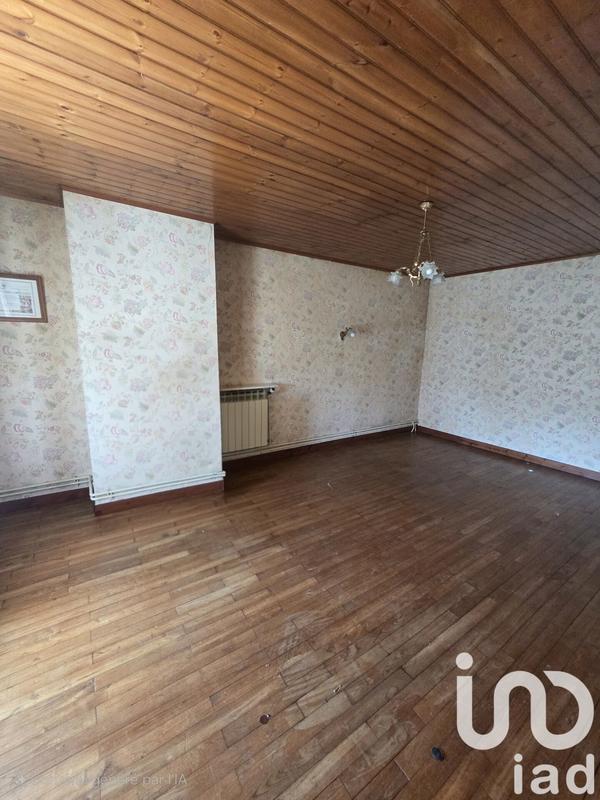 Maison - 180 m² - 6 pièces