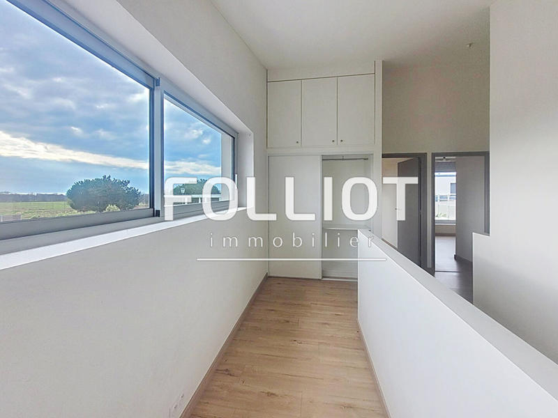 Maison - 143 m² - 5 pièces