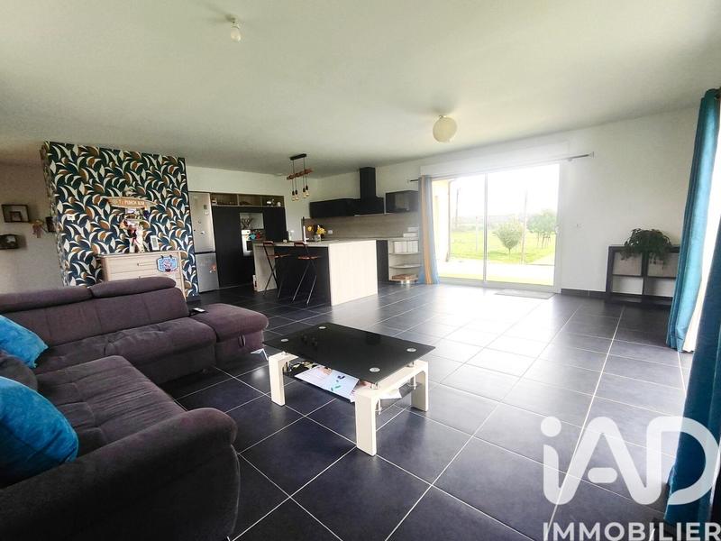 Maison - 162 m² - 9 pièces