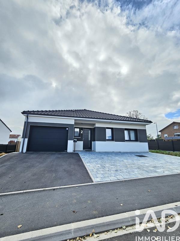 Maison - 100 m² - 4 pièces