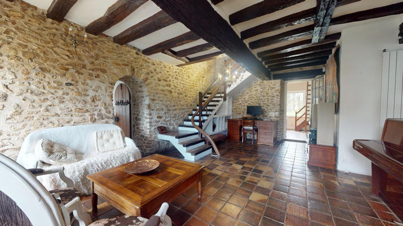 Propriété - 251 m² - 10 pièces