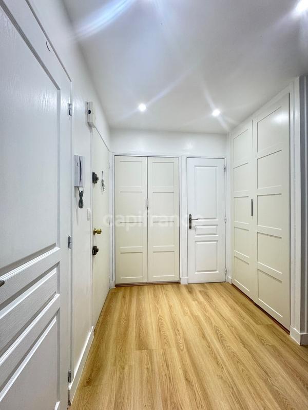 Appartement - 67 m² - 4 pièces